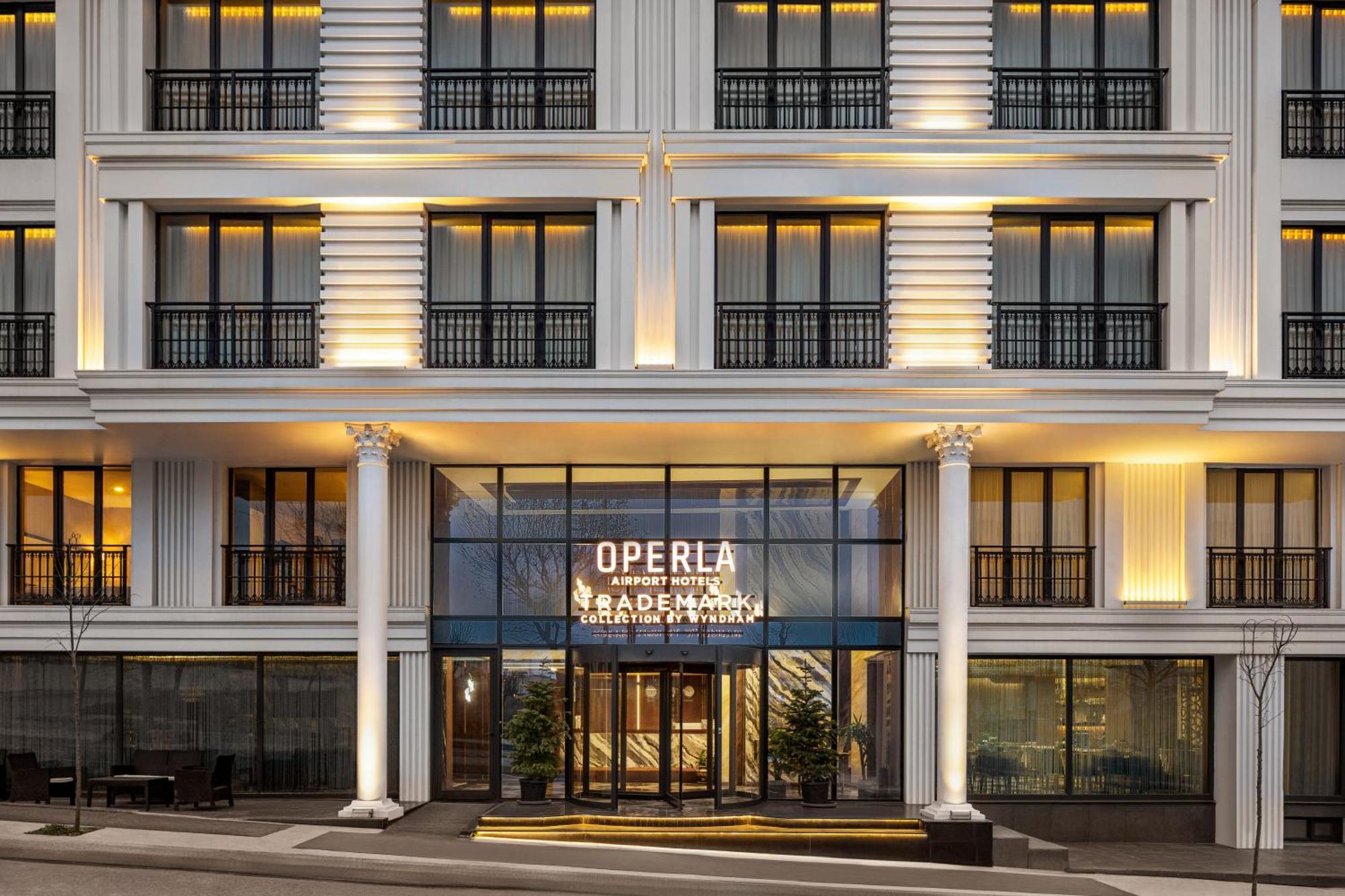 Trademark Collection By Wyndham Operla Airport Hotels Arnavutkoy ภายนอก รูปภาพ